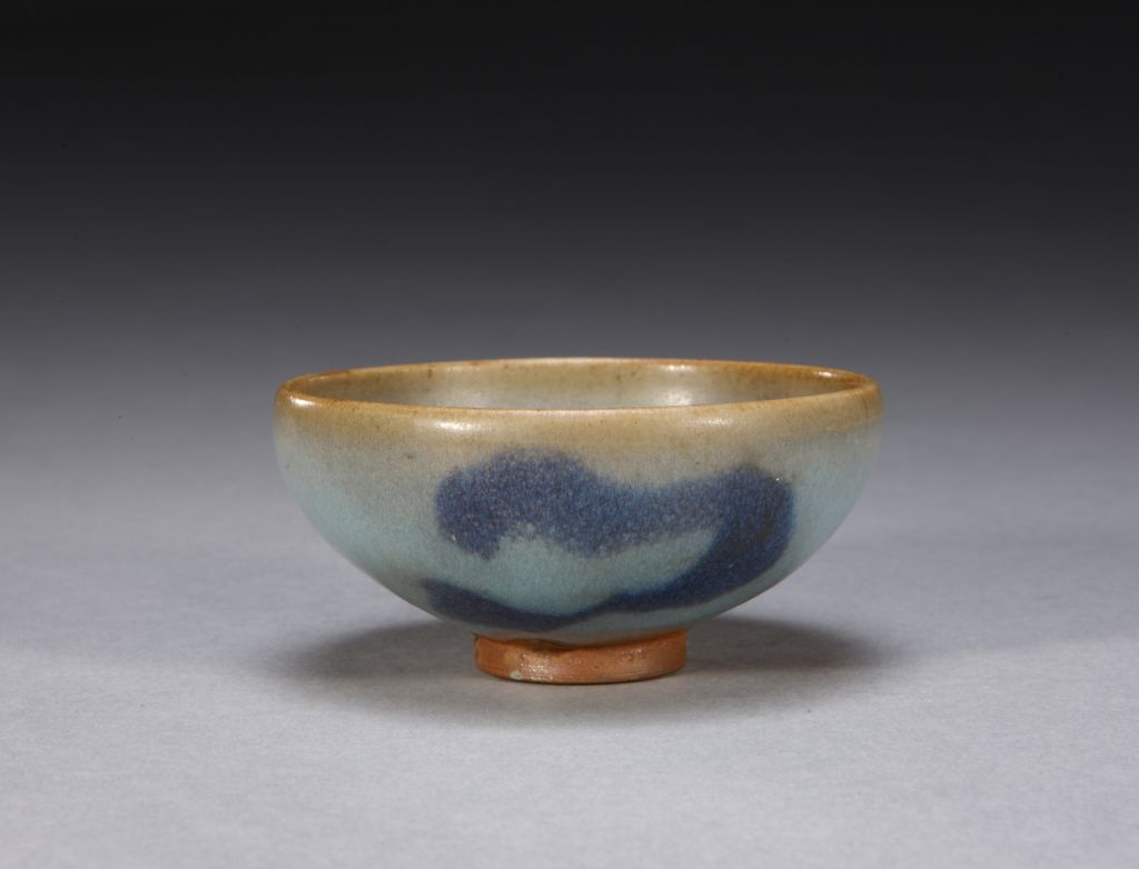 图片[1]-Jun Kiln Sky Blue Glaze Purple Red Spot Bowl-China Archive